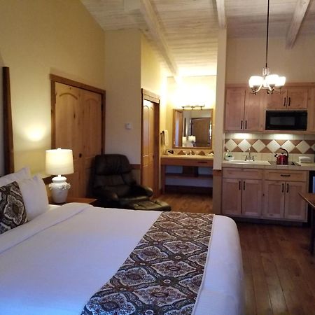Carmel Valley Lodge Ngoại thất bức ảnh