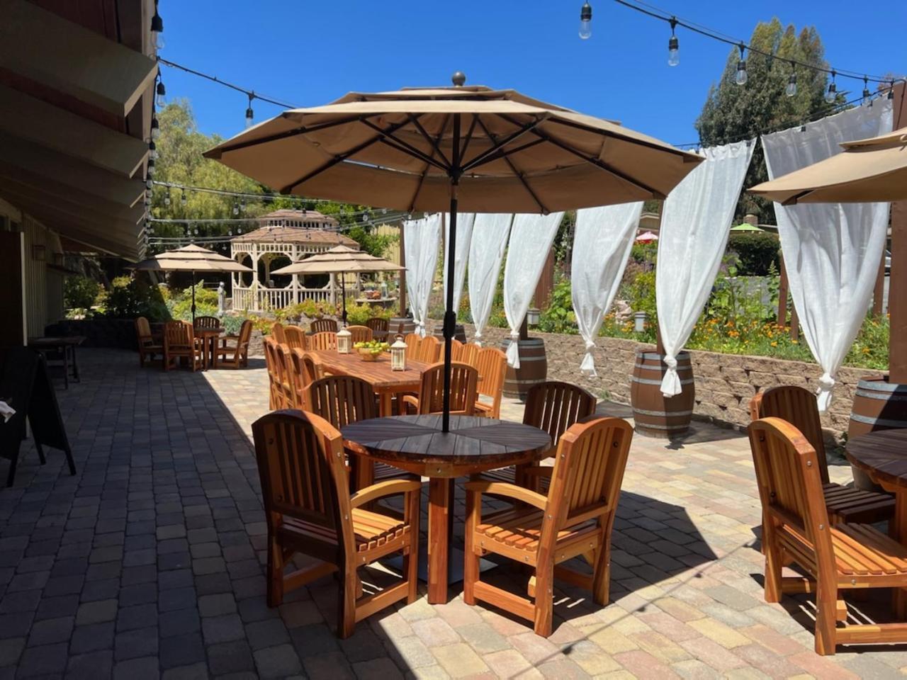 Carmel Valley Lodge Ngoại thất bức ảnh